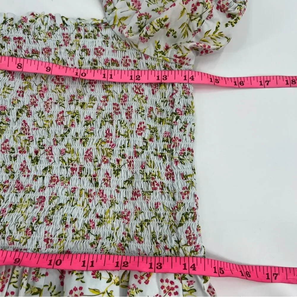 J.‎ Crew Short-Sleeve Smocked Dress in Meadow Floral Size Medium